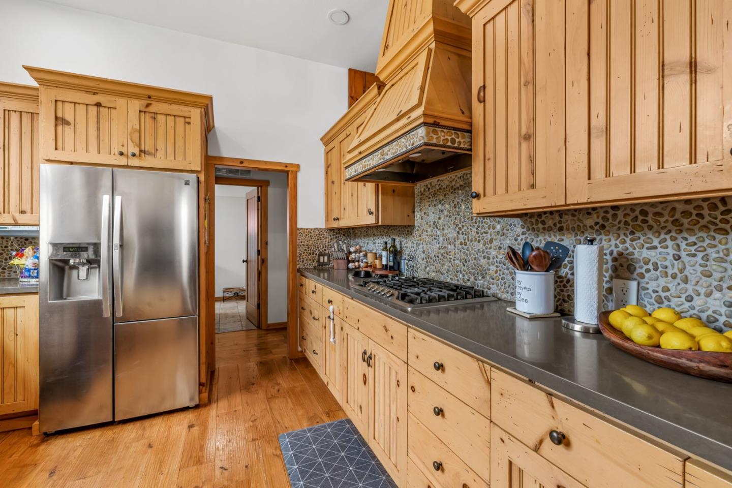 Salinas, California, 93907, United States, 3 Bedrooms Bedrooms, ,4 BathroomsBathrooms,Residential,For Sale,1899986