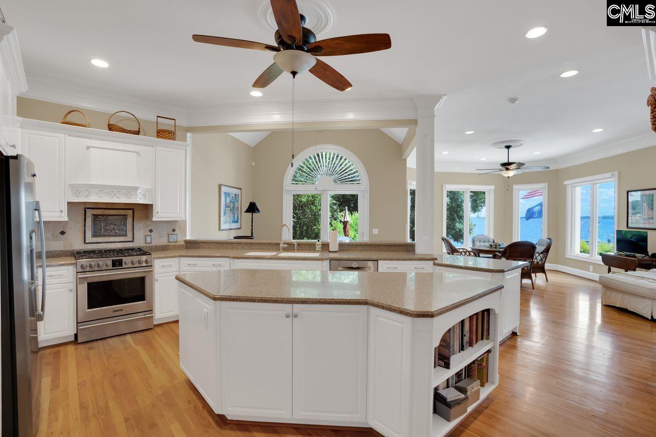 Chapin, South Carolina, 29036, United States, 4 Bedrooms Bedrooms, ,4 BathroomsBathrooms,Residential,For Sale,1868732