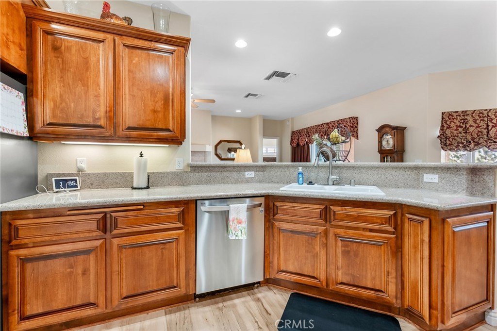 Yucca Valley, California, 92284, United States, 4 Bedrooms Bedrooms, ,3 BathroomsBathrooms,Residential,For Sale,1827862