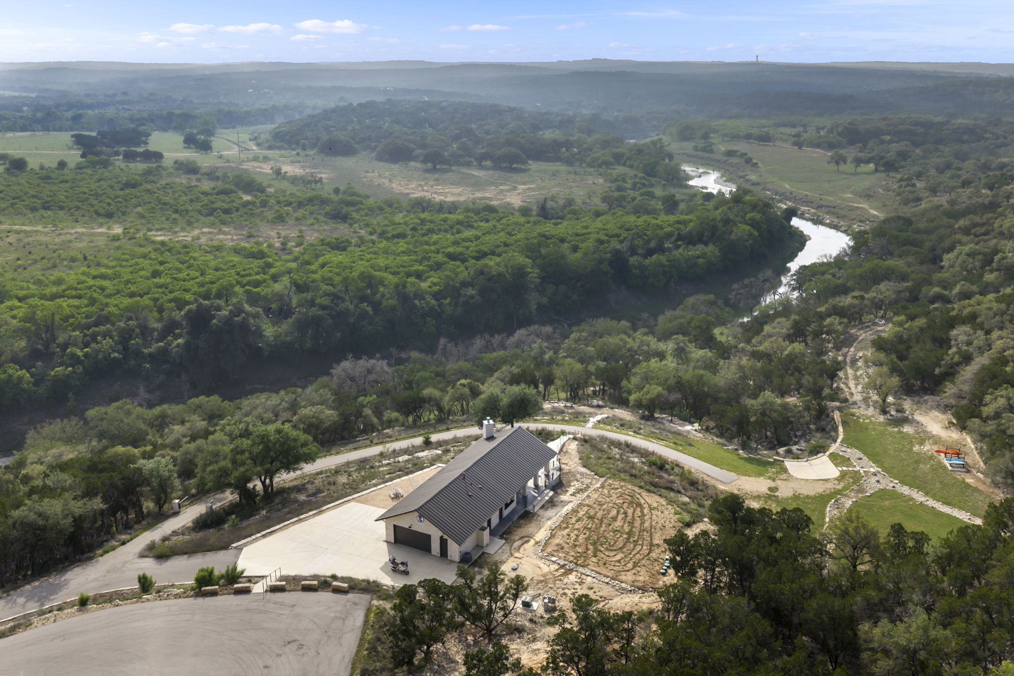  Luxury Gated One Story Hill Country Home with Abundant Views - 物件實景