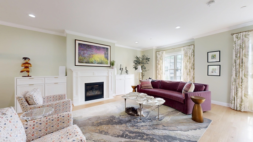 Peabody, Massachusetts, 01960, United States, 3 Bedrooms Bedrooms, ,4 BathroomsBathrooms,Residential,For Sale,2048851