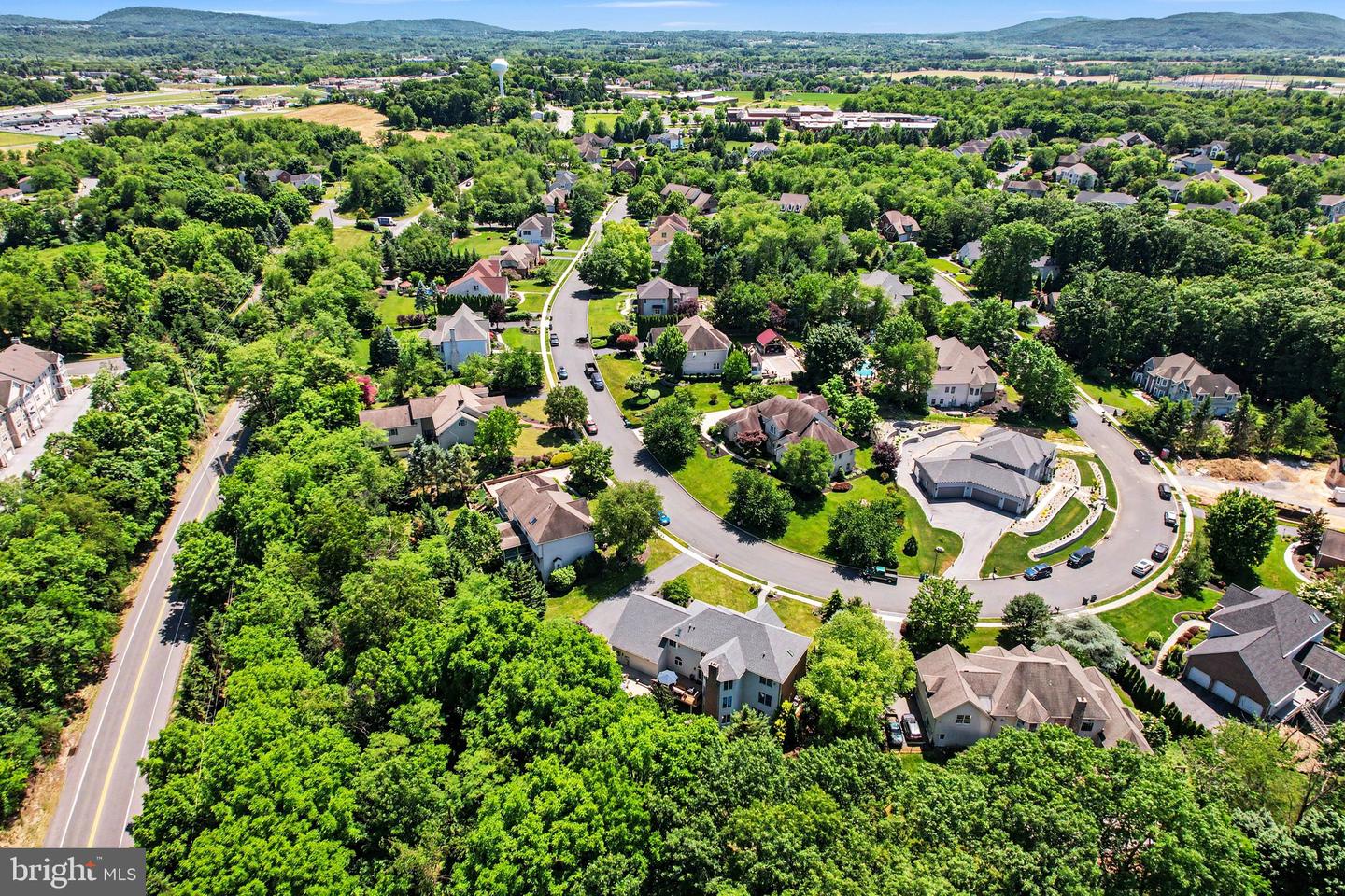 MECHANICSBURG, Pennsylvania, 17055, United States, 6 Bedrooms Bedrooms, ,6 BathroomsBathrooms,Residential,For Sale,2048271