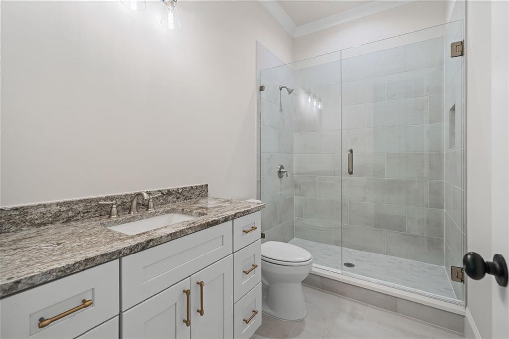 Gainesville, Georgia, 30506, United States, 4 Bedrooms Bedrooms, ,5 BathroomsBathrooms,Residential,For Sale,2008564