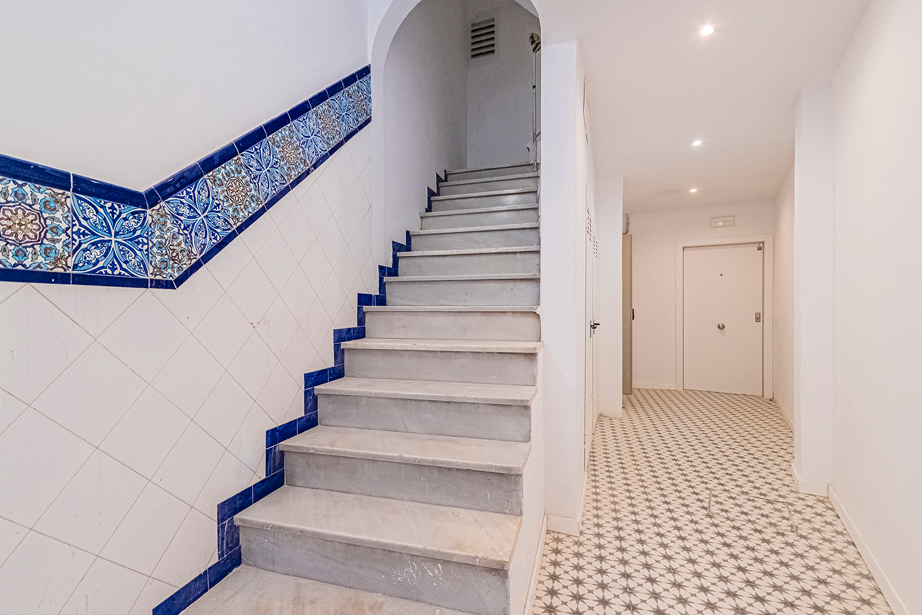  Fantastic flat with terrace in refurbished building with elevator - 物件實景