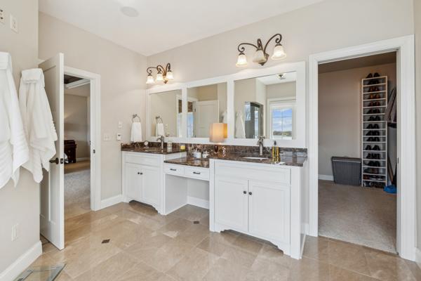 Minnetrista, Minnesota, 55364, United States, 5 Bedrooms Bedrooms, ,3 BathroomsBathrooms,Residential,For Sale,1885236