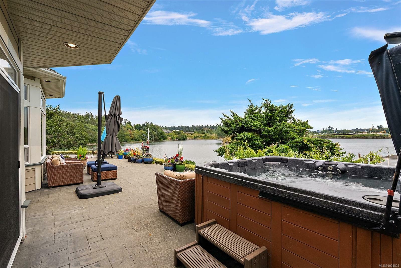 VIEW ROYAL, British Columbia, V9B 1A6, CA, 3 Bedrooms Bedrooms, ,Residential,For Sale,1883645