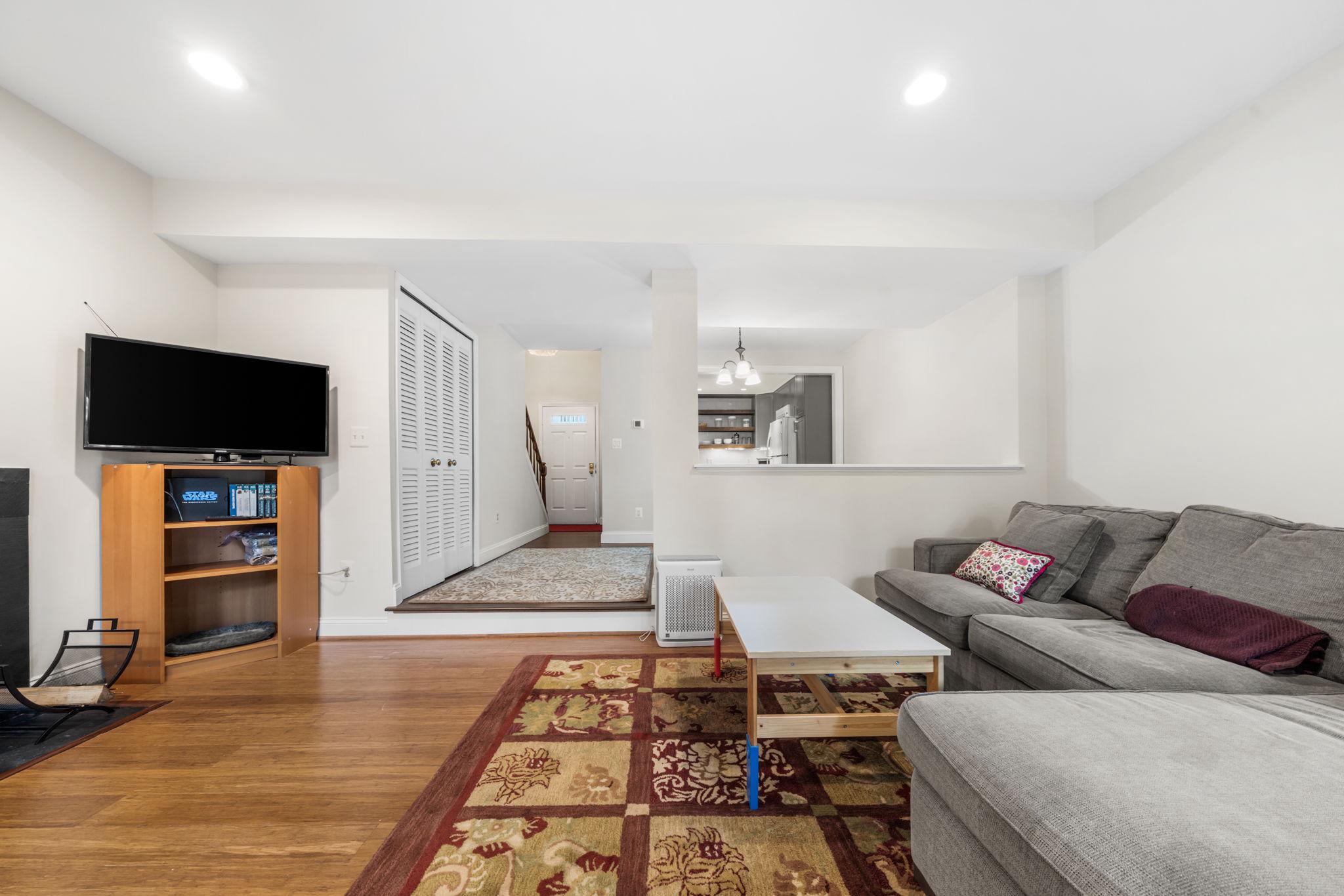  2923C S Woodley Street, Arlington, VA, 22206 - 物件實景