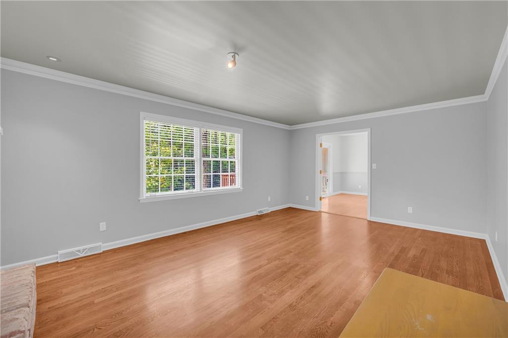 Dunwoody, Georgia, 30338, United States, 4 Bedrooms Bedrooms, ,3 BathroomsBathrooms,Residential,For Sale,1931149