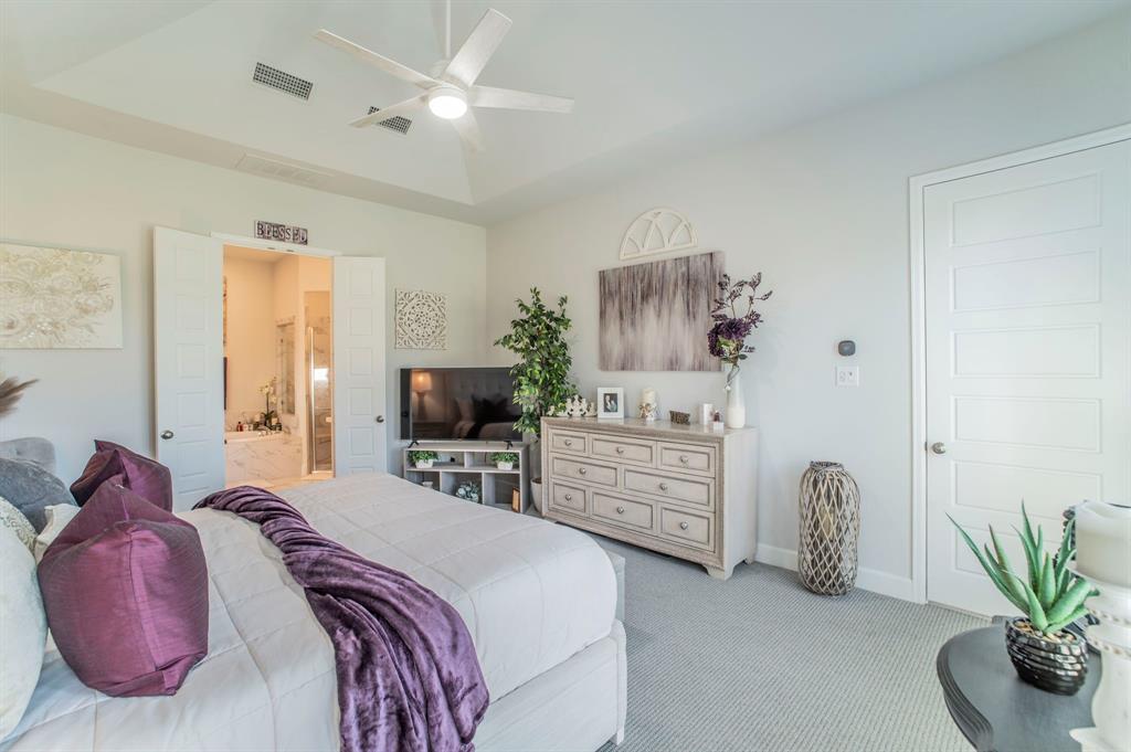 Midlothian, Texas, 76065, United States, 4 Bedrooms Bedrooms, ,4 BathroomsBathrooms,Residential,For Sale,2001544