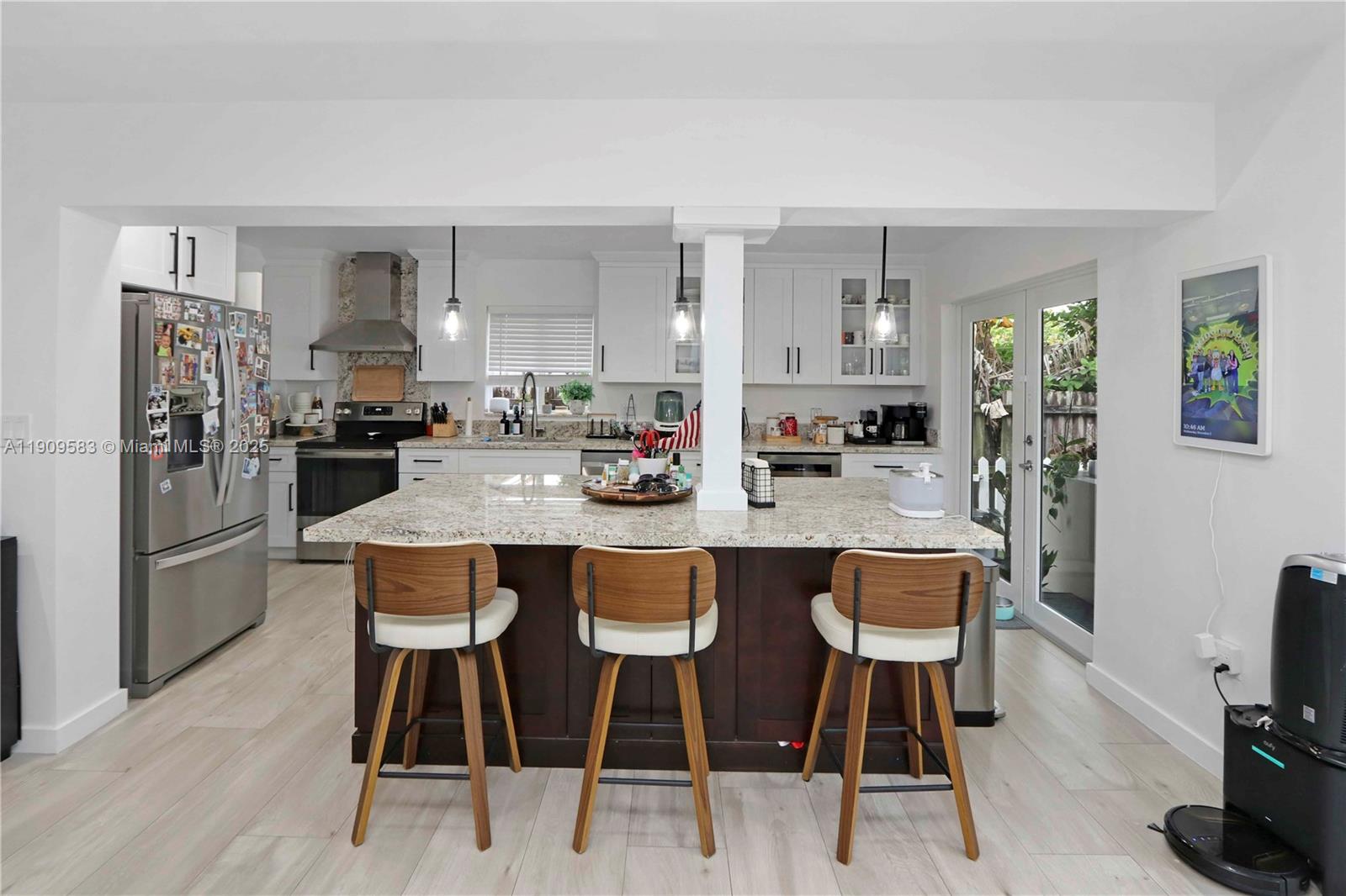 Miami, Florida, 33155, United States, 4 Bedrooms Bedrooms, ,4 BathroomsBathrooms,Residential,For Sale,1987905