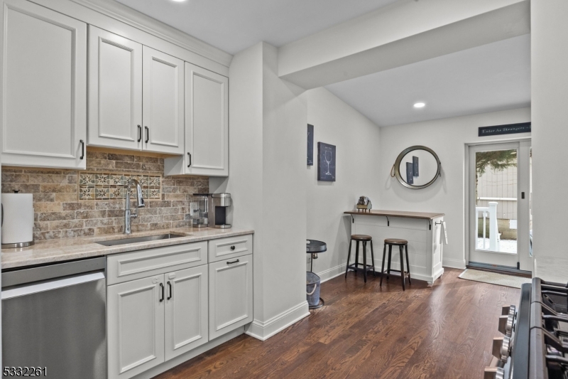 Lambertville City, New Jersey, 08530-1019, United States, 3 Bedrooms Bedrooms, ,2 BathroomsBathrooms,Residential,For Sale,1692384