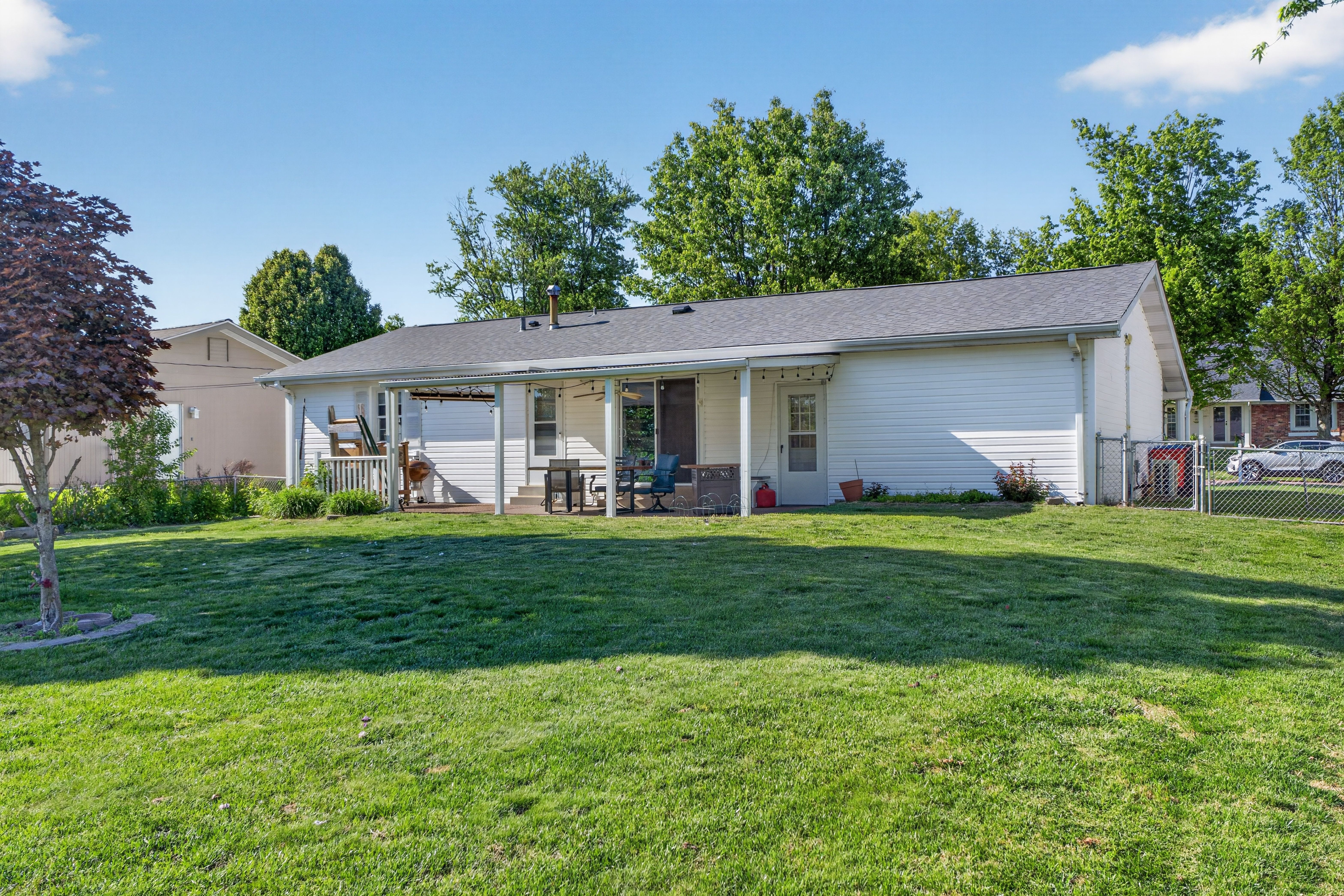  Charming Ranch in Sought-After Tam O’Shanter with Modern Upgrades - 物件實景