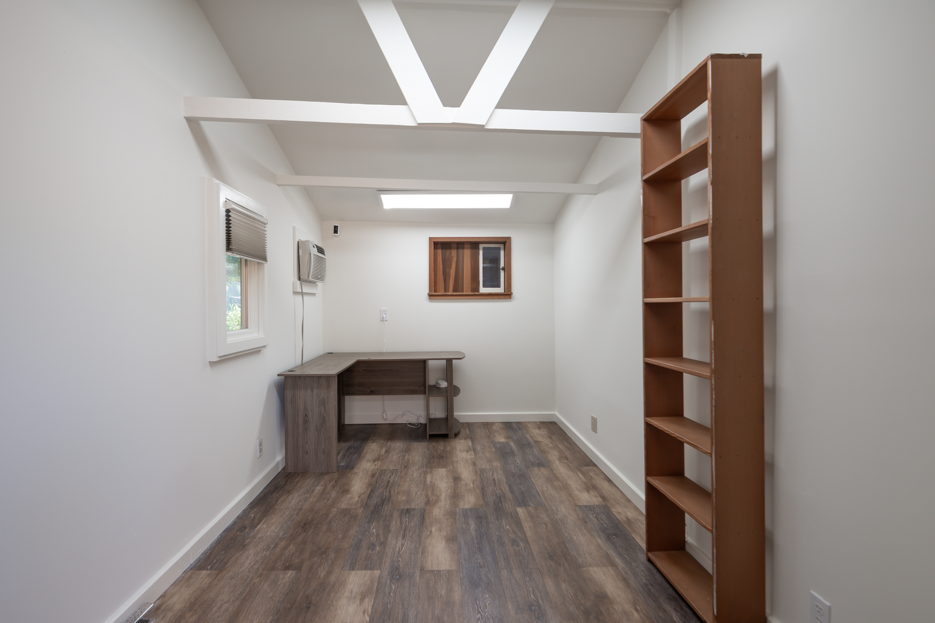  11064 Plainview Avenue, Los Angeles, CA 91042 - 物件實景