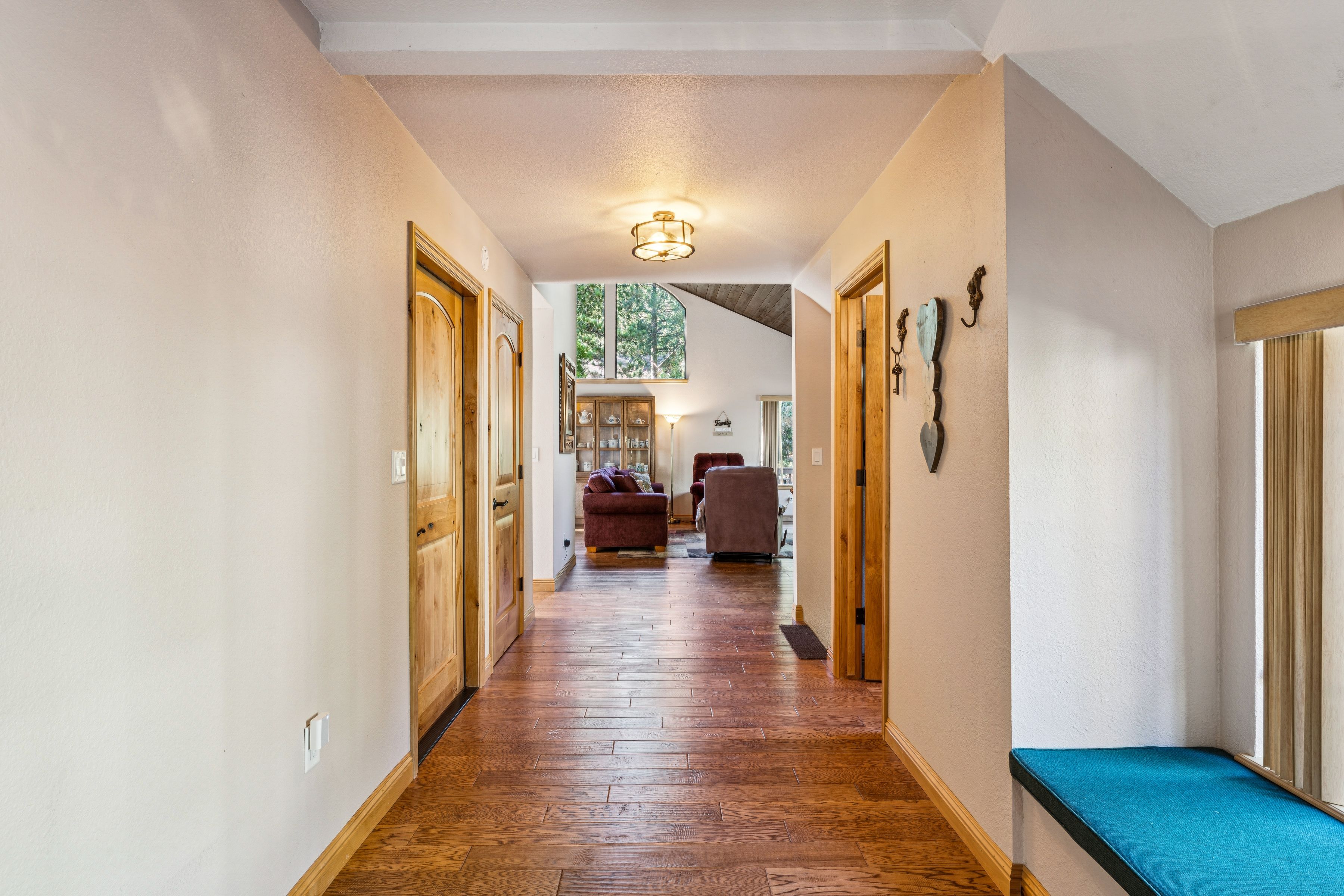  557 Brentwood Drive, Lake Arrowhead, CA 92352 - 物件實景