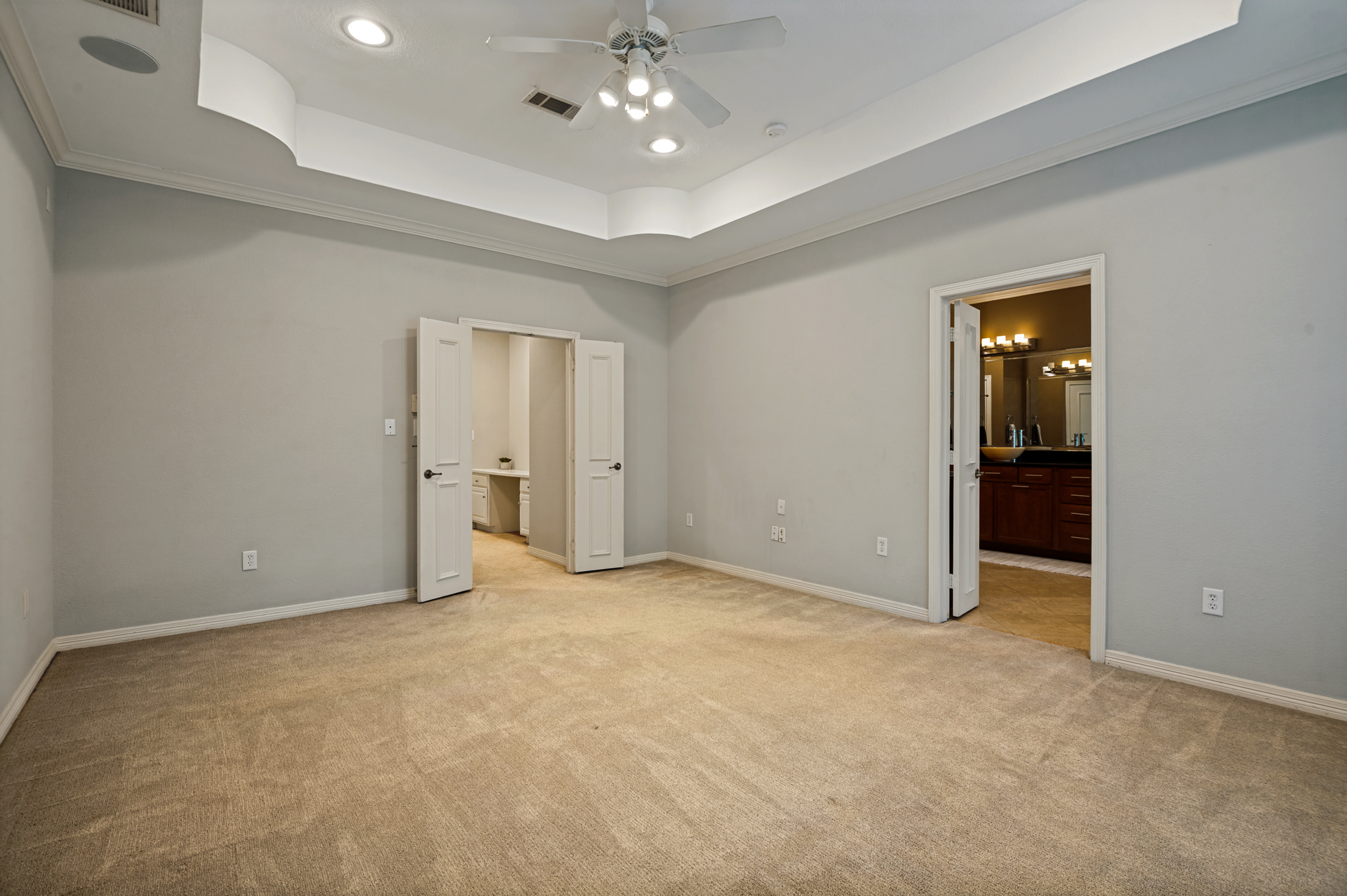  2205 Canton Street #105 - 物件實景
