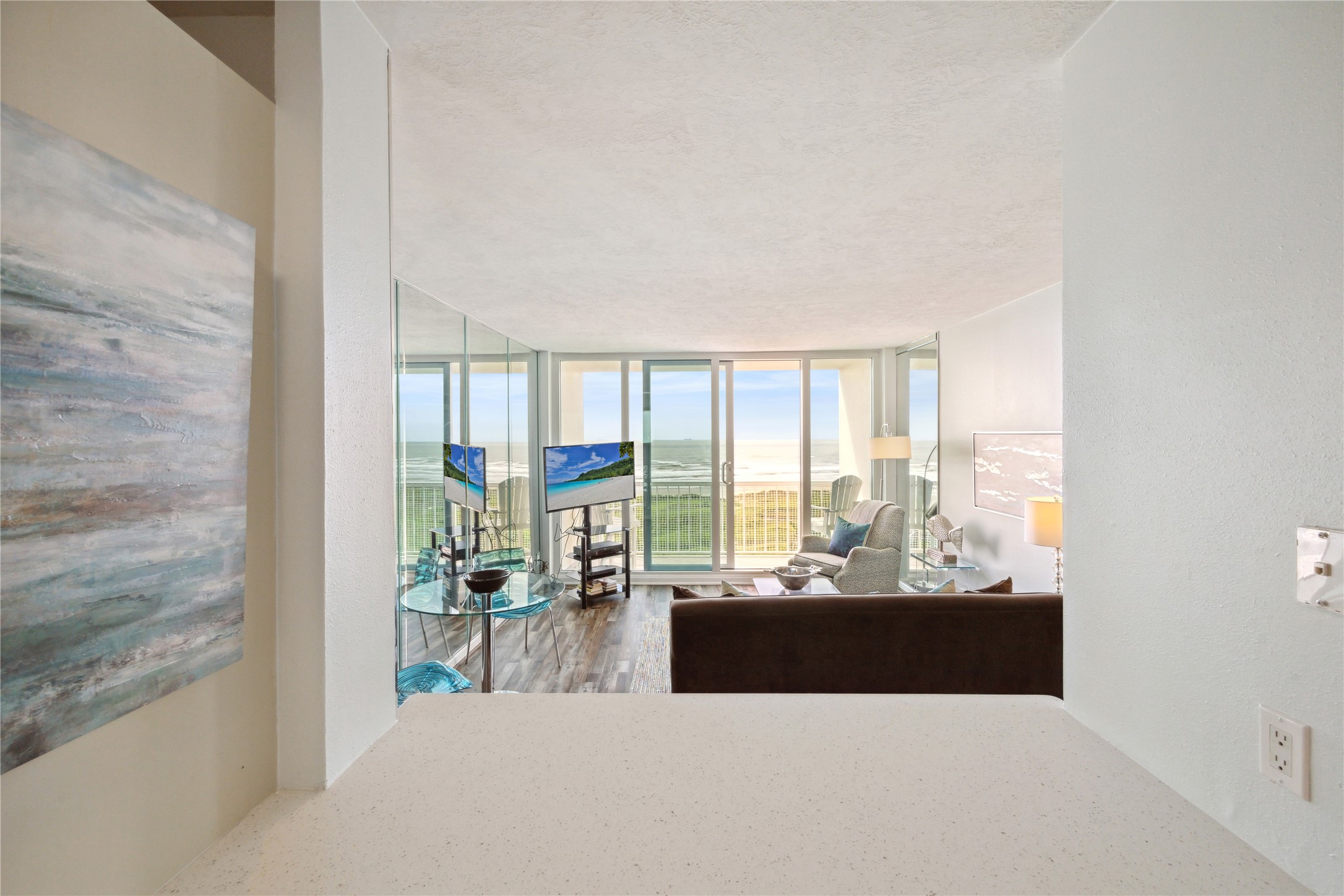  1401 E Beach Drive #509 - 物件實景