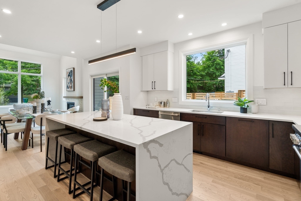 Newton, Massachusetts, 02466, United States, 5 Bedrooms Bedrooms, ,5 BathroomsBathrooms,Residential,For Sale,1857803