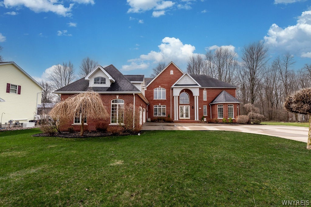 Grand Island, New York, 14072, United States, 5 Bedrooms Bedrooms, ,6 BathroomsBathrooms,Residential,For Sale,2032709