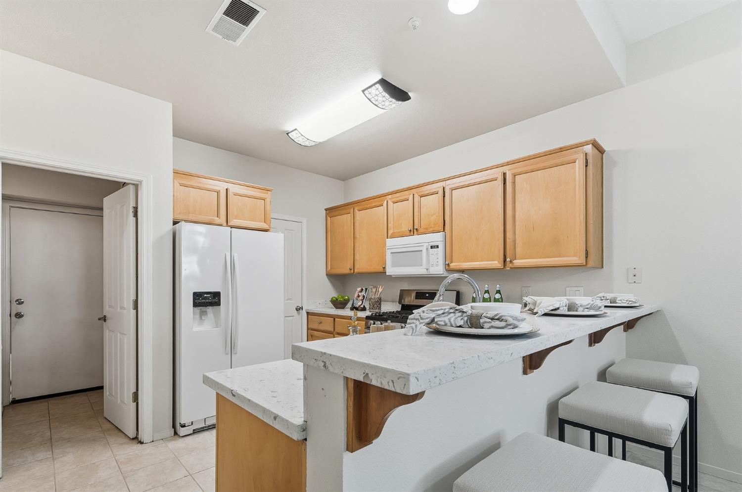 Pleasanton, California, 94588, United States, 3 Bedrooms Bedrooms, ,3 BathroomsBathrooms,Residential,For Sale,1984593