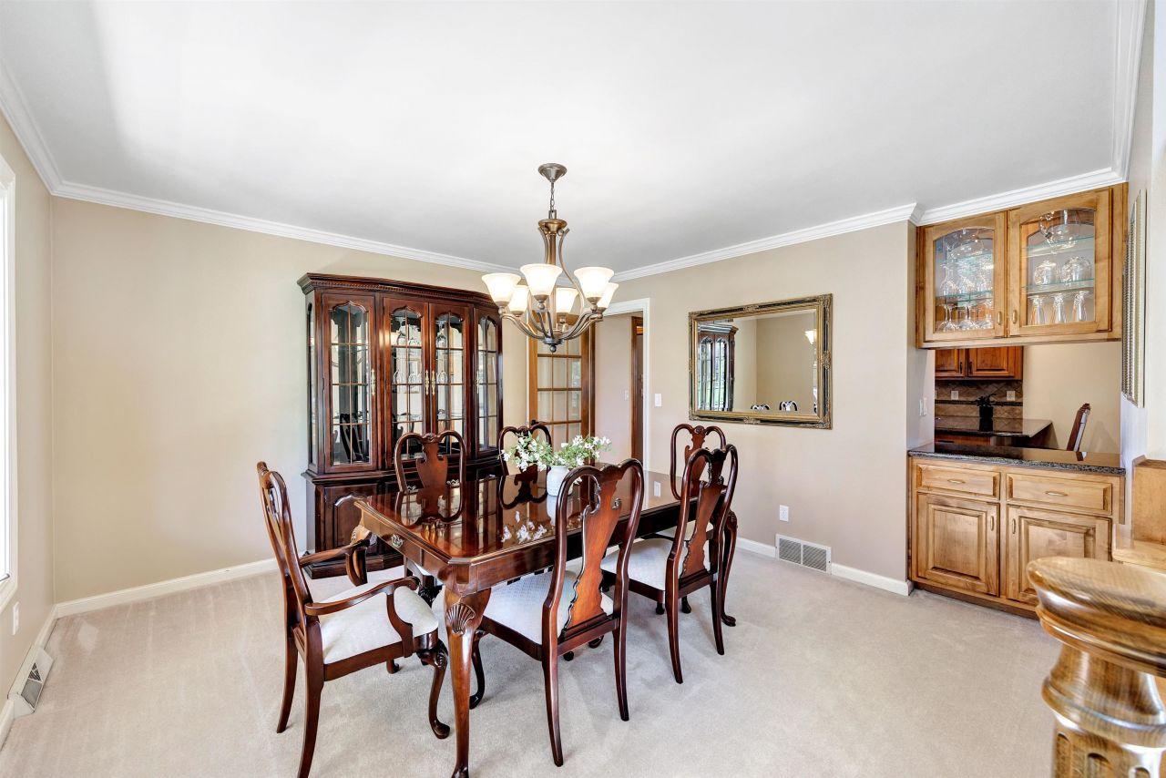 GREEN BAY, Wisconsin, 54313, United States, 4 Bedrooms Bedrooms, ,3 BathroomsBathrooms,Residential,For Sale,1818283
