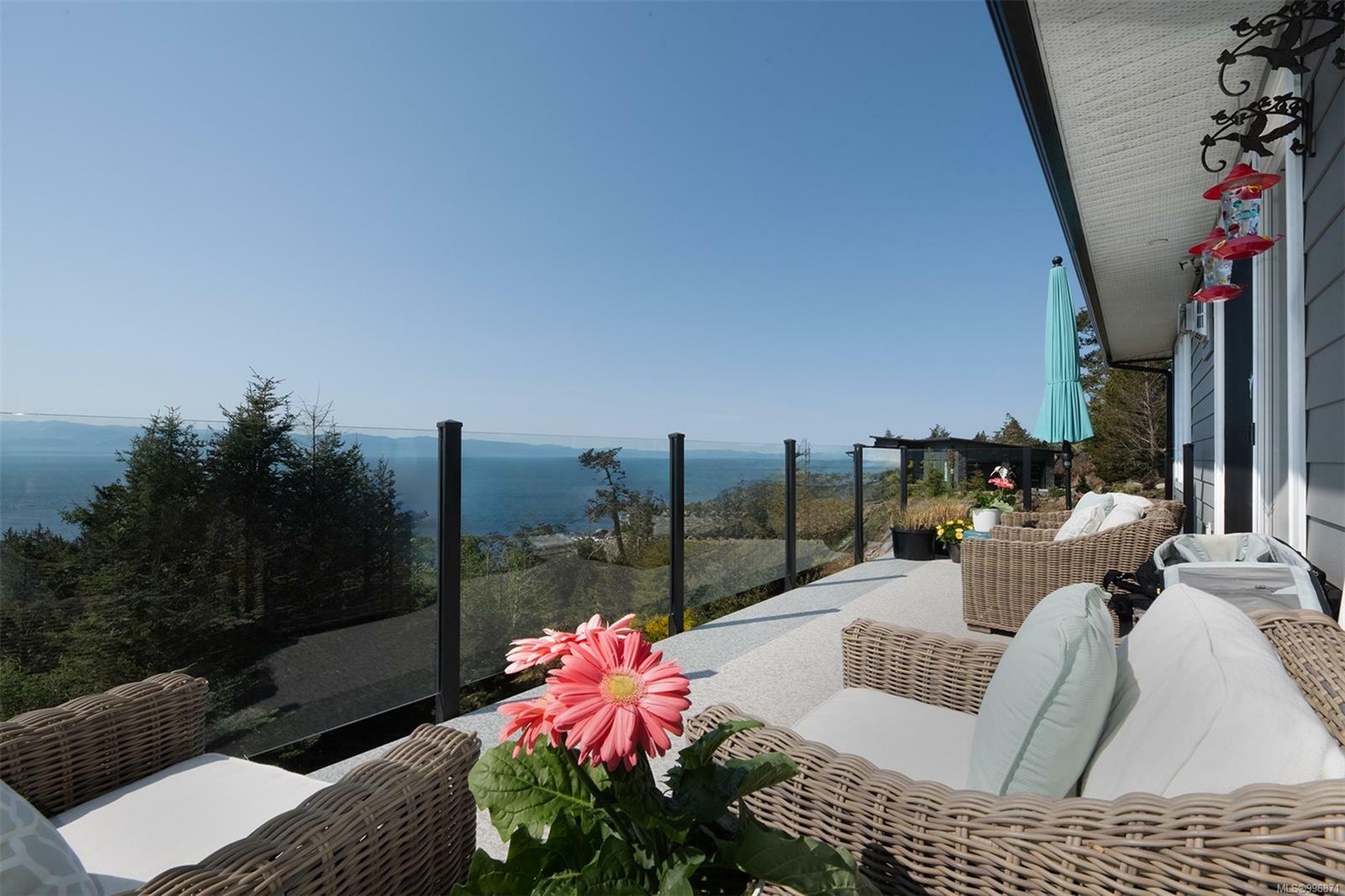 SOOKE, British Columbia, V9Z 1L8, CA, 5 Bedrooms Bedrooms, ,Residential,For Sale,1876018