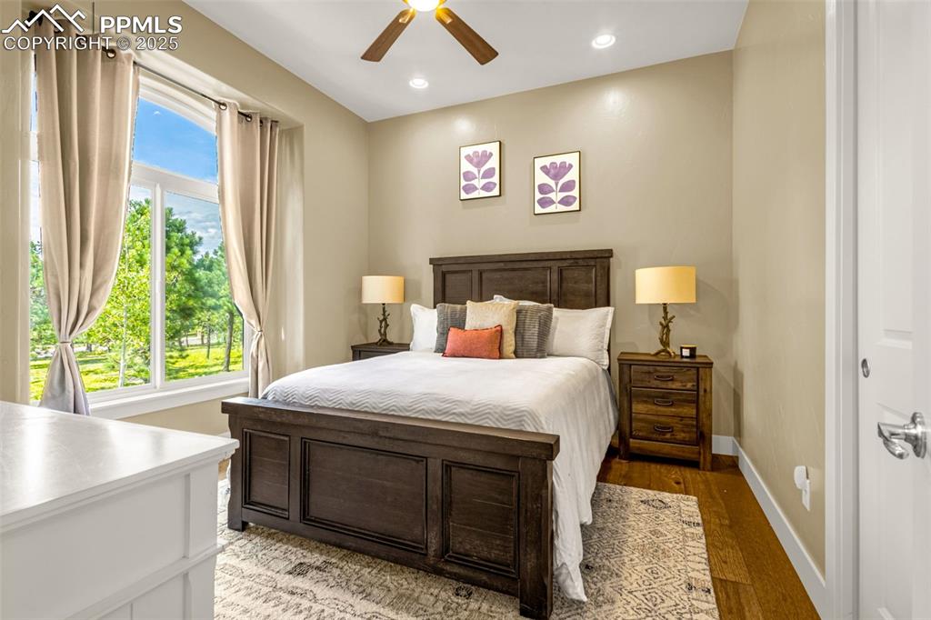 Monument, Colorado, 80132, United States, 5 Bedrooms Bedrooms, ,3 BathroomsBathrooms,Residential,For Sale,1949773