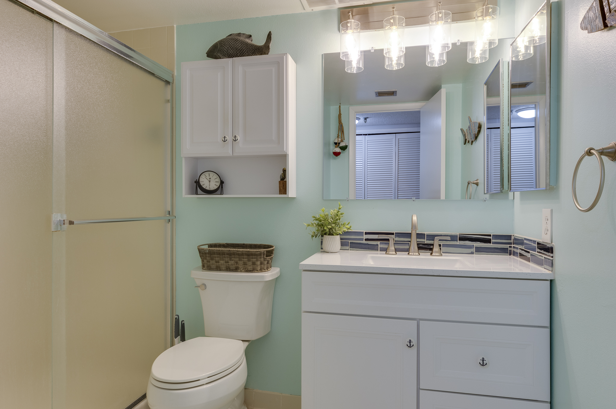 Largo, Florida, 33774, United States, 2 Bedrooms Bedrooms, ,2 BathroomsBathrooms,Residential,For Sale,2008953