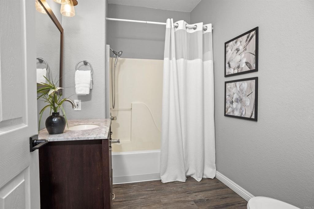 Valley Center, California, 92082, United States, 5 Bedrooms Bedrooms, ,4 BathroomsBathrooms,Residential,For Sale,1793964