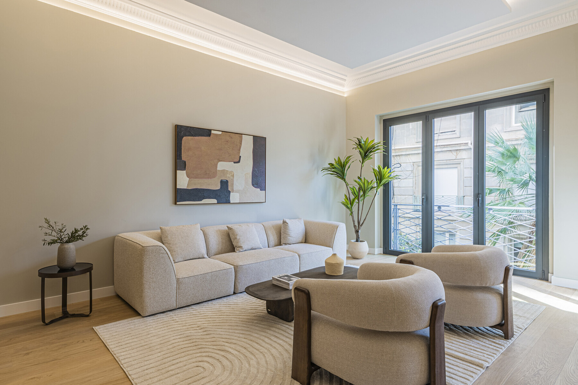  Elegant 5 Bedroom Renovated Apartment in Barcelona - 物件實景