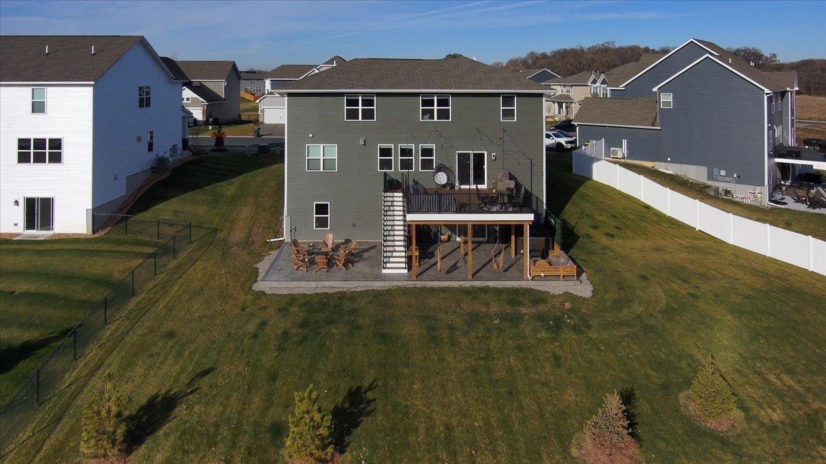 Prior Lake, Minnesota, 55352, United States, 5 Bedrooms Bedrooms, ,2 BathroomsBathrooms,Residential,For Sale,2000604