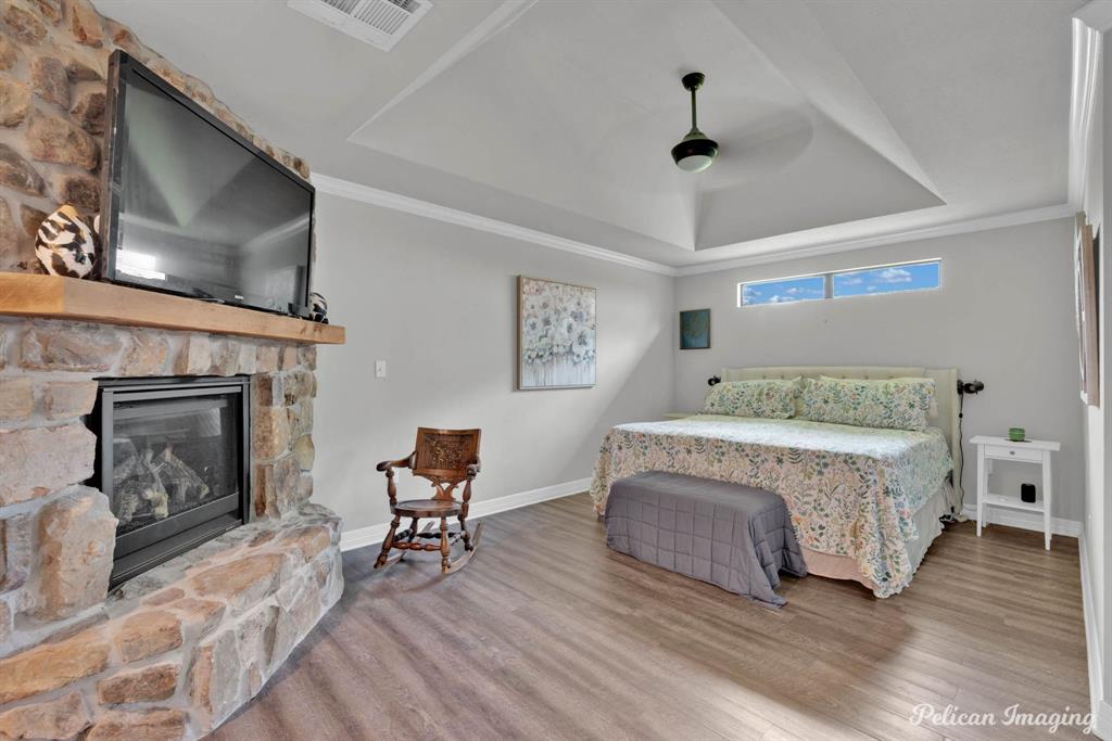 Shreveport, Louisiana, 71109, United States, 5 Bedrooms Bedrooms, ,5 BathroomsBathrooms,Residential,For Sale,1895361