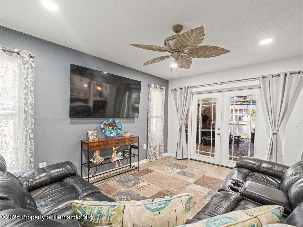 Hernando Beach, Florida, 34607, United States, 3 Bedrooms Bedrooms, ,3 BathroomsBathrooms,Residential,For Sale,1796960
