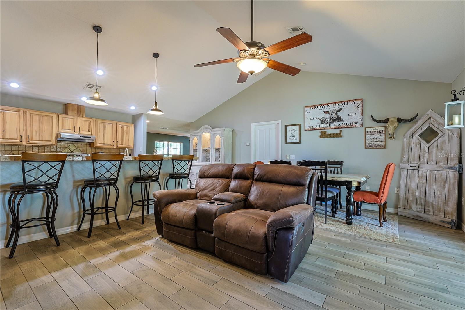 WEBSTER, Florida, 33597, United States, 4 Bedrooms Bedrooms, ,3 BathroomsBathrooms,Residential,For Sale,1793713
