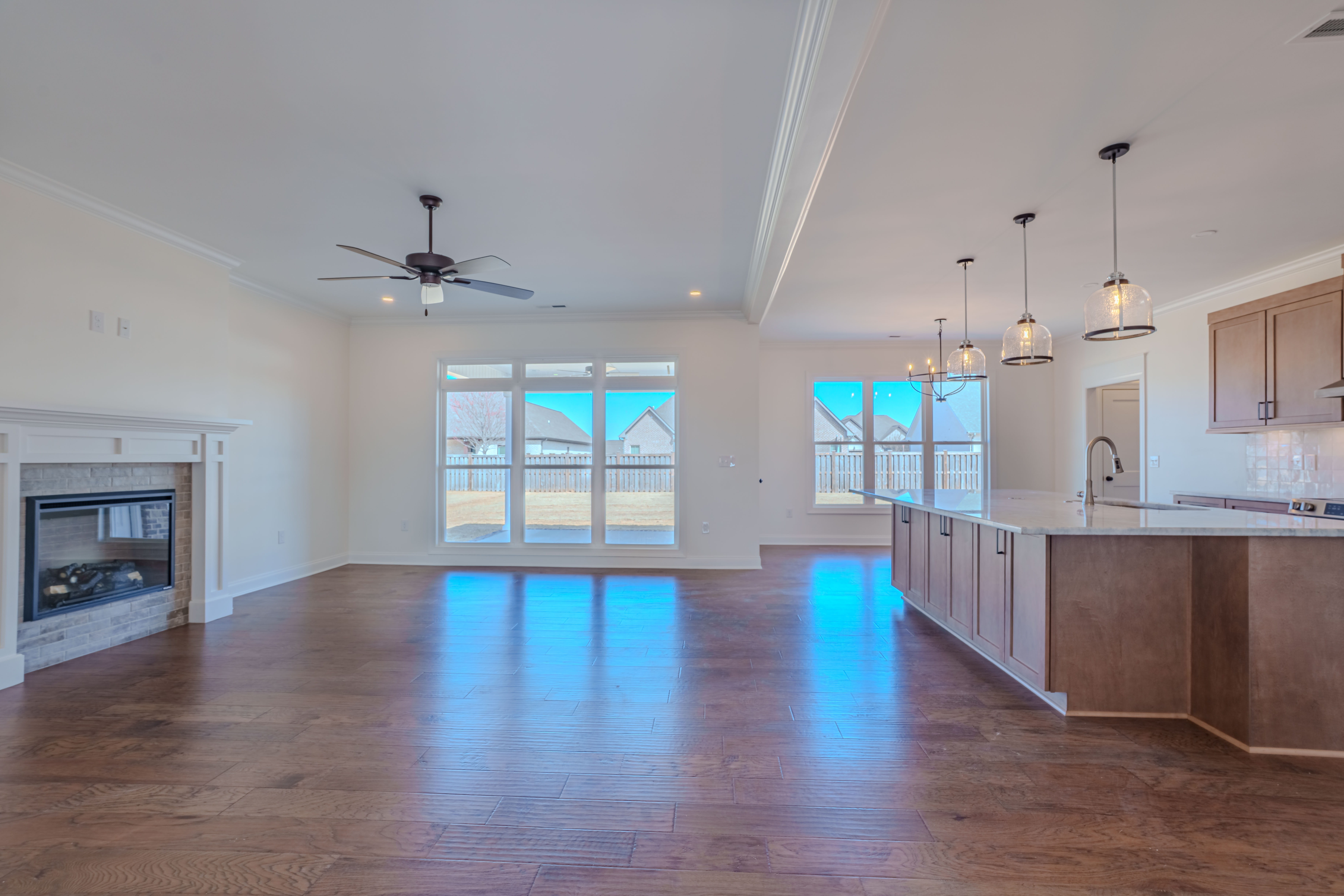 Muscle Shoals, Alabama, 35661, United States, 5 Bedrooms Bedrooms, ,3 BathroomsBathrooms,Residential,For Sale,1977314