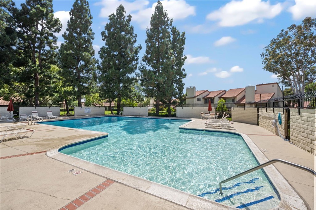 Huntington Beach, California, 92646, United States, 4 Bedrooms Bedrooms, ,3 BathroomsBathrooms,Residential,For Sale,1912576