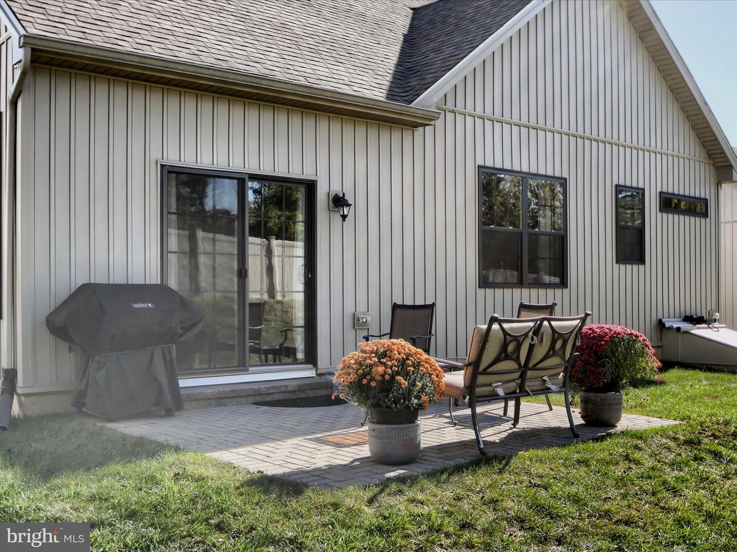 Emmaus, Pennsylvania, 18049, United States, 3 Bedrooms Bedrooms, ,3 BathroomsBathrooms,Residential,For Sale,1960506