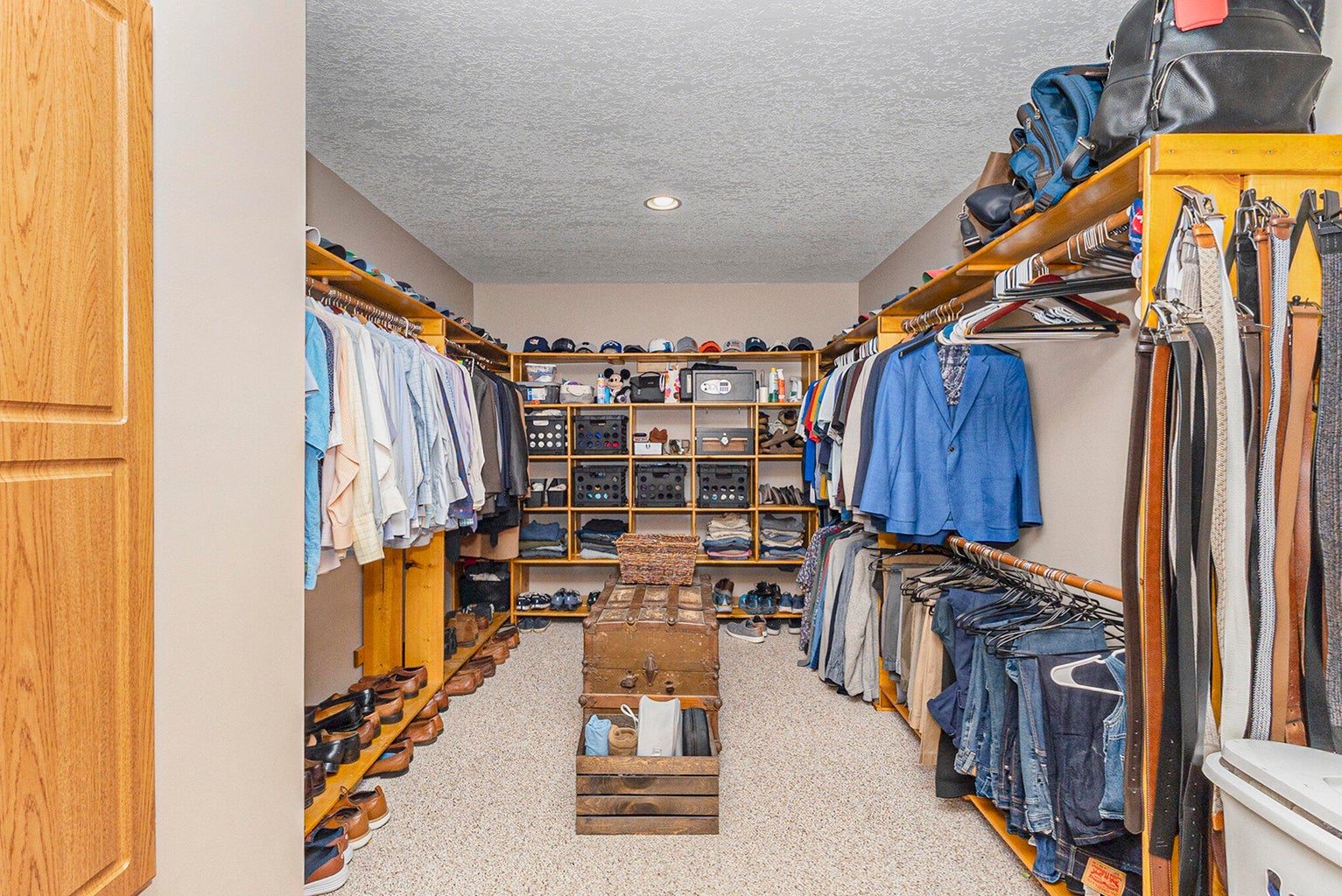 Ludington, Michigan, 49431, United States, 3 Bedrooms Bedrooms, ,3 BathroomsBathrooms,Residential,For Sale,1978404