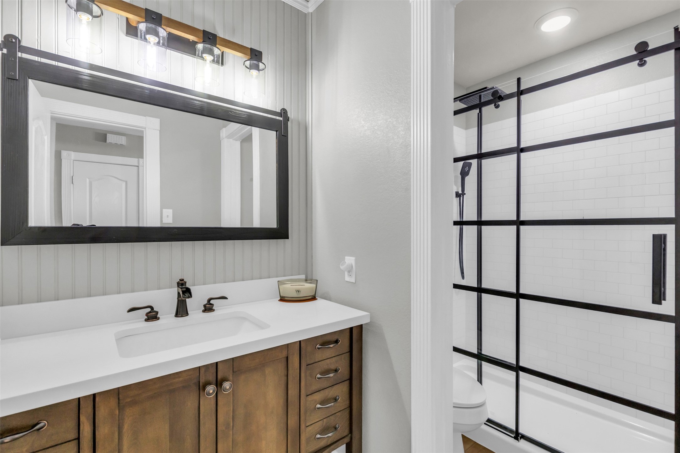 Edgewood, Texas, 75117, United States, 3 Bedrooms Bedrooms, ,2 BathroomsBathrooms,Residential,For Sale,1967085