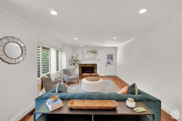 Holladay, Utah, 84117, United States, 4 Bedrooms Bedrooms, ,3 BathroomsBathrooms,Residential,For Sale,1981333