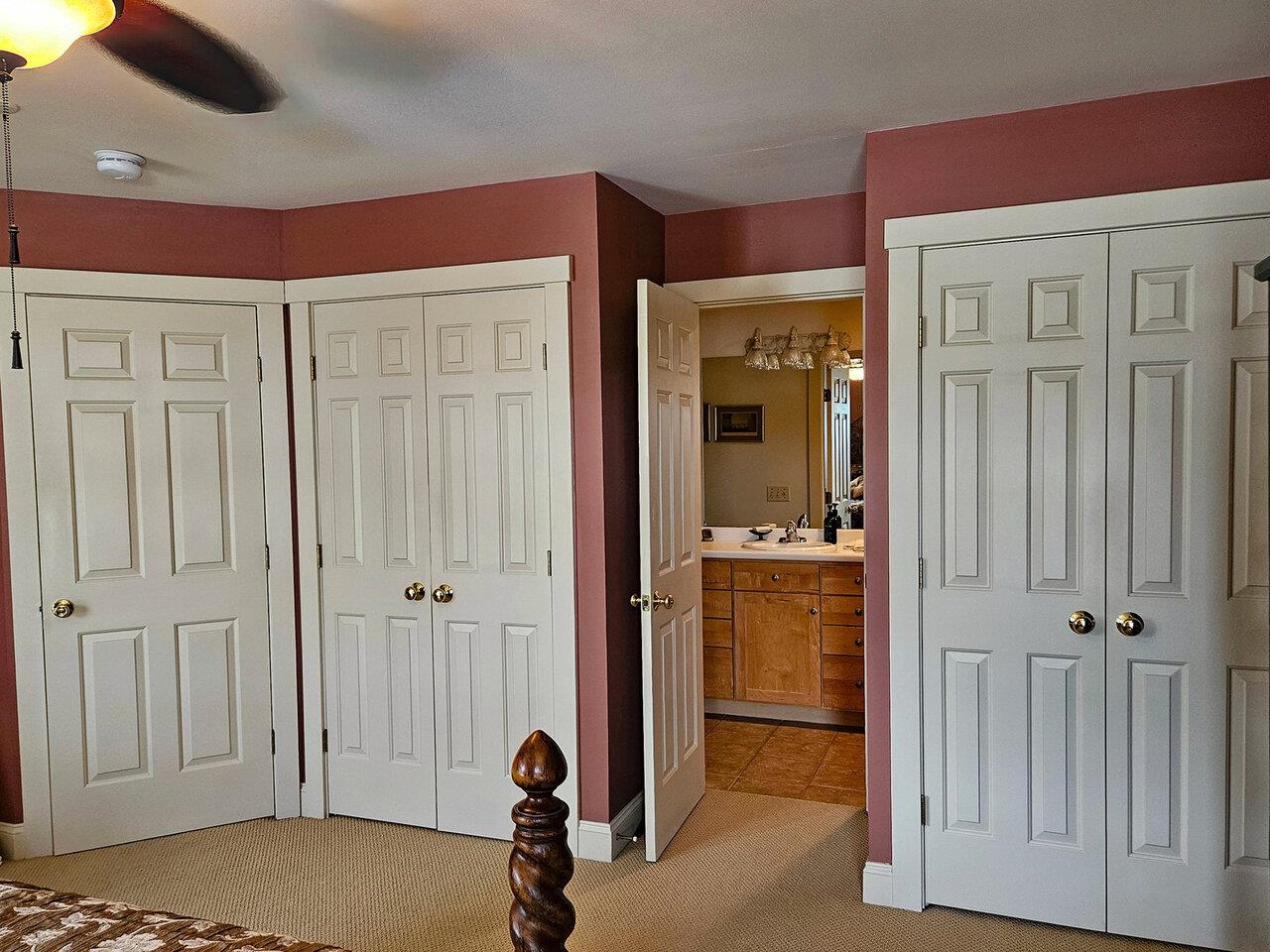 Williston, Vermont, 05495, United States, 2 Bedrooms Bedrooms, ,3 BathroomsBathrooms,Residential,For Sale,1896161