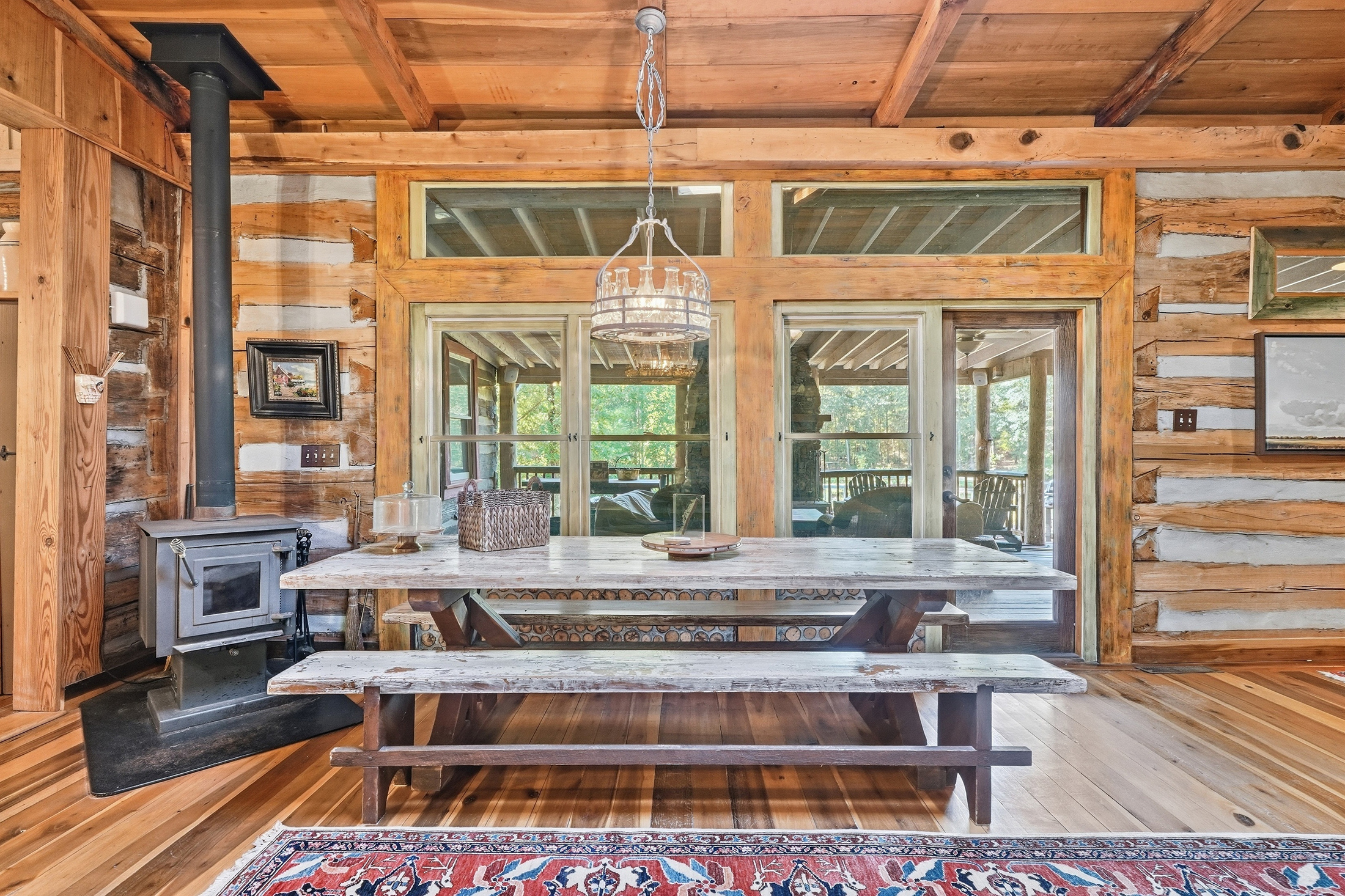  Exquisite 77.5 +/- Acre Private Retreat With Modern Rustic Elegance - 物件實景