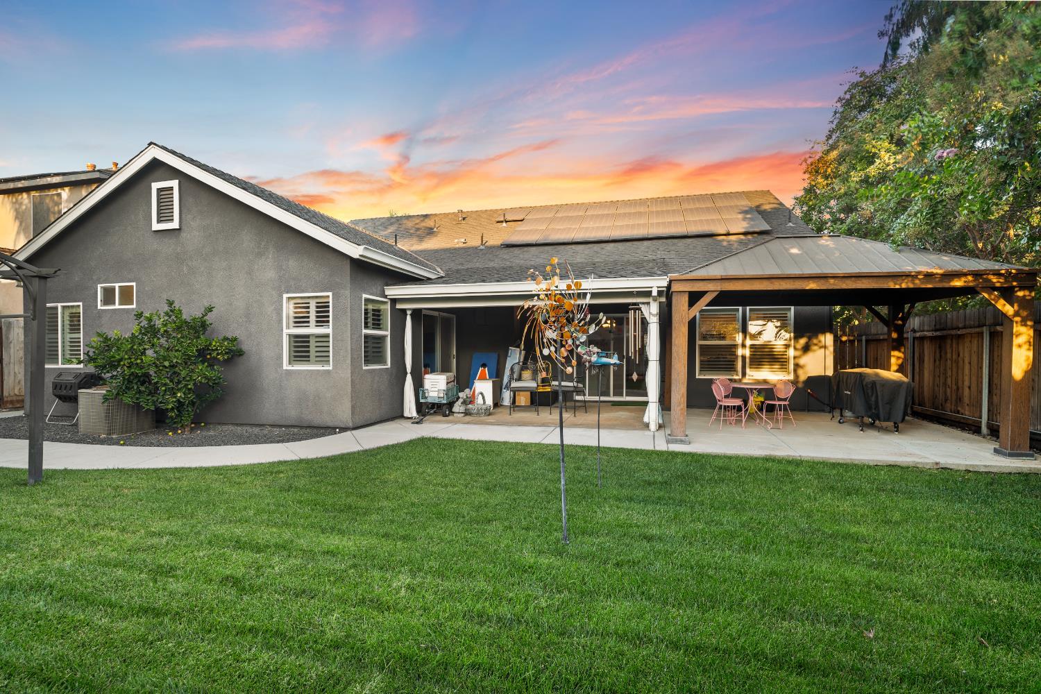 Riverbank, California, 95367, United States, 4 Bedrooms Bedrooms, ,2 BathroomsBathrooms,Residential,For Sale,1976326