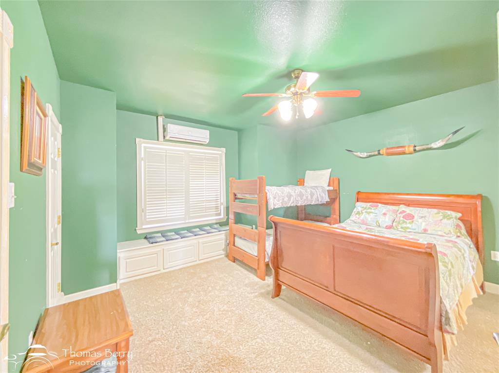 Merkel, Texas, 79536, United States, 5 Bedrooms Bedrooms, ,4 BathroomsBathrooms,Residential,For Sale,1829513