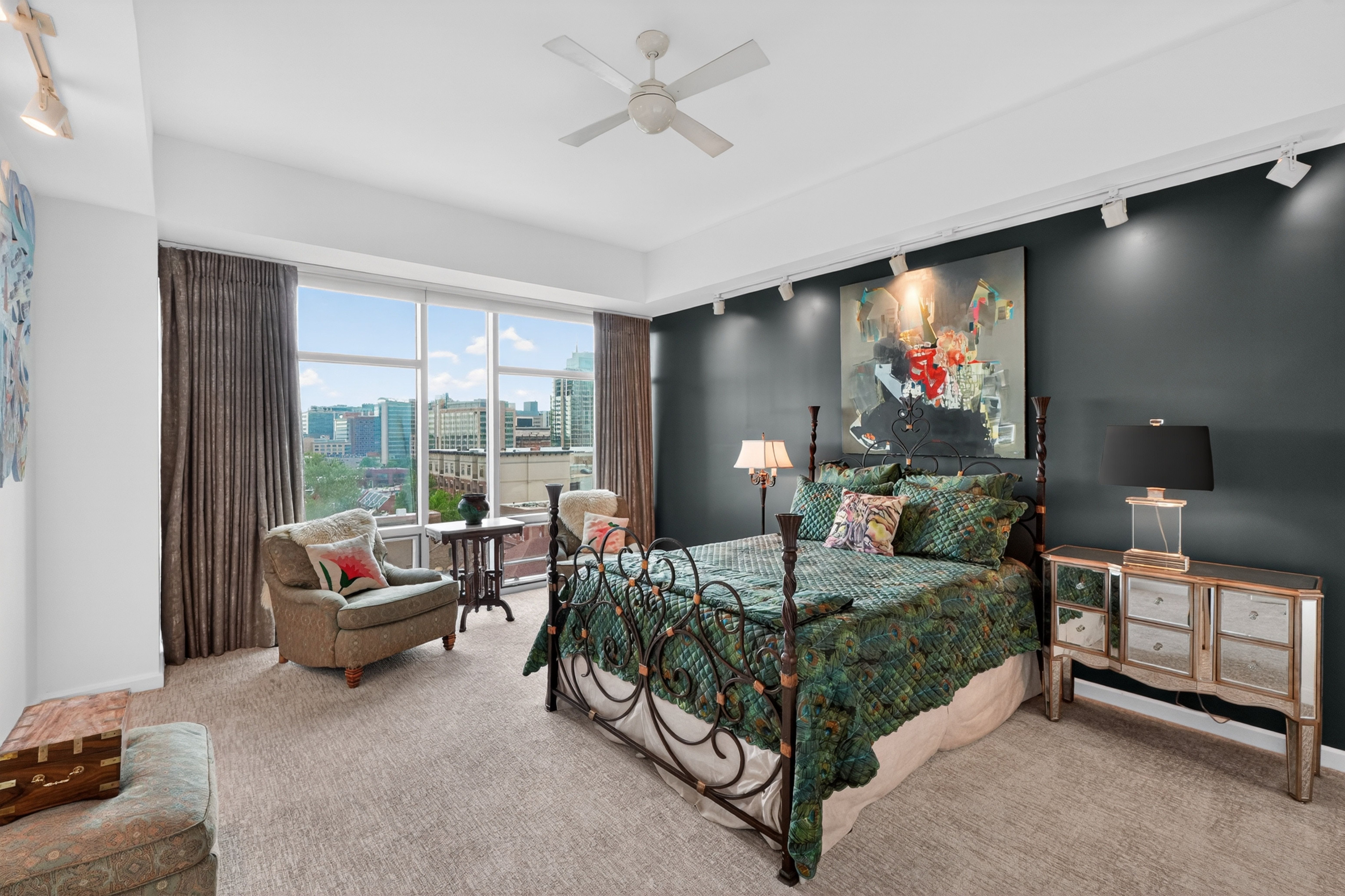  Luxury Sky-High Living in the Heart of Central West End - 物件實景