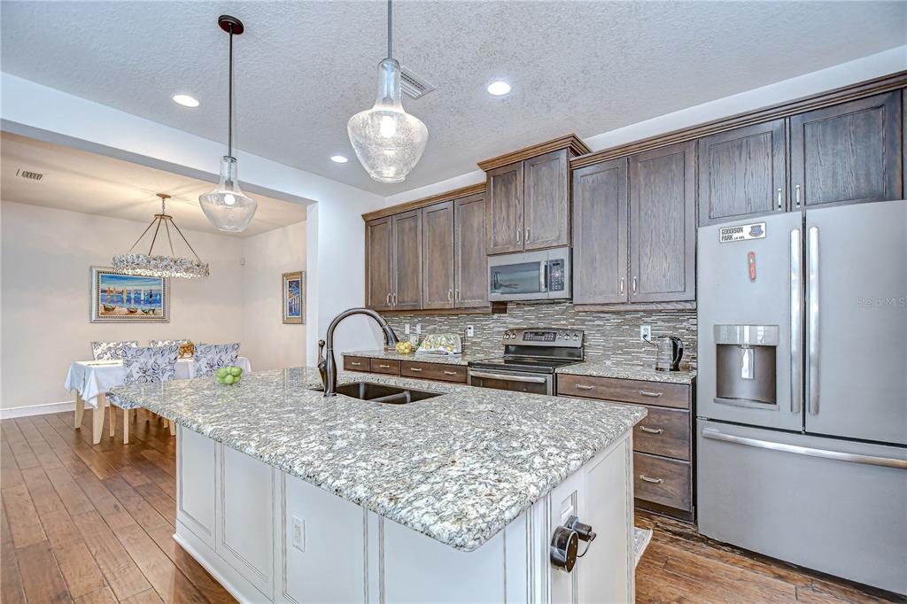 Tampa, Florida, 33625, United States, 3 Bedrooms Bedrooms, ,2 BathroomsBathrooms,Residential,For Sale,1989195