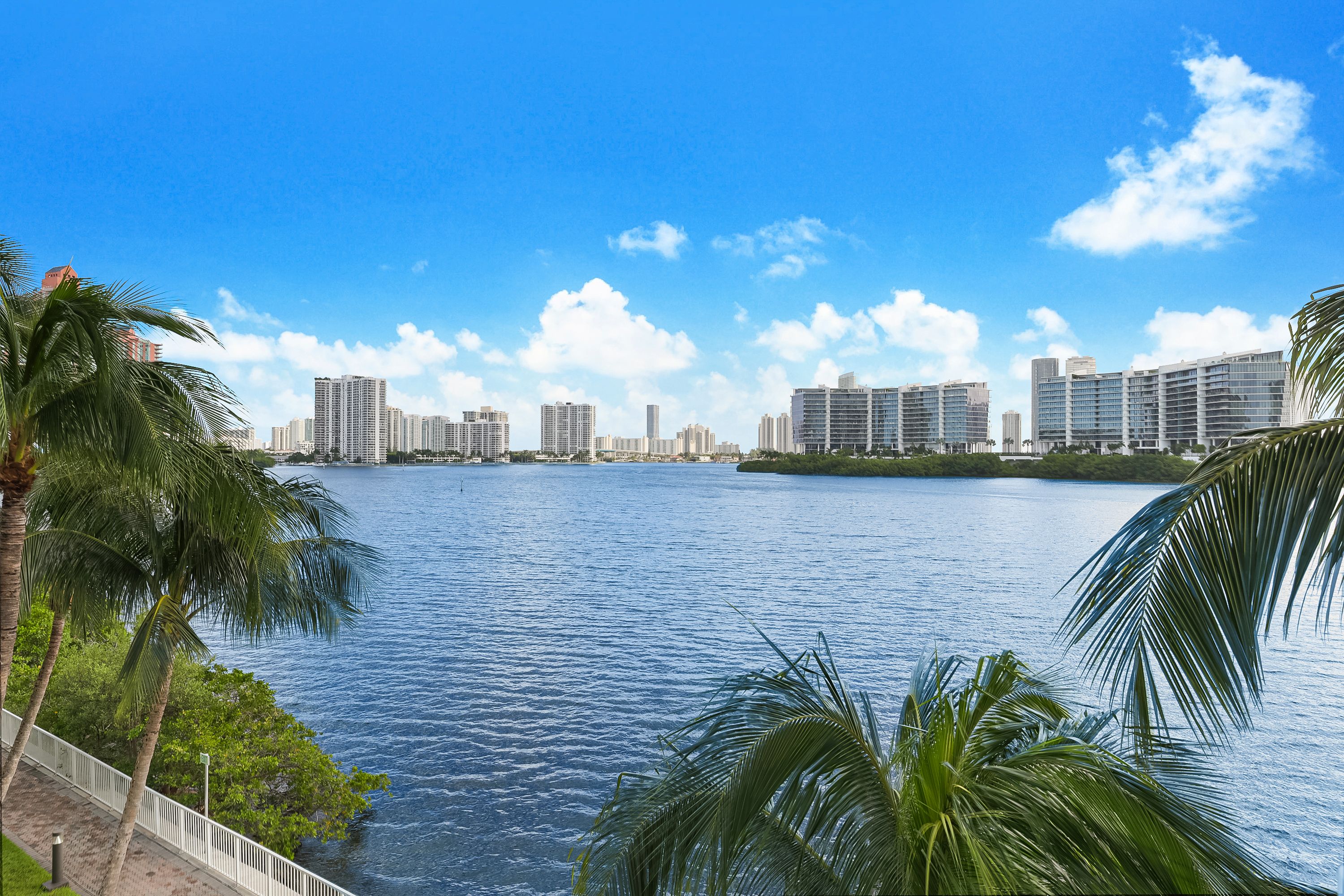  3201 NE 183rd St, Aventura, FL, 33160 - 物件實景