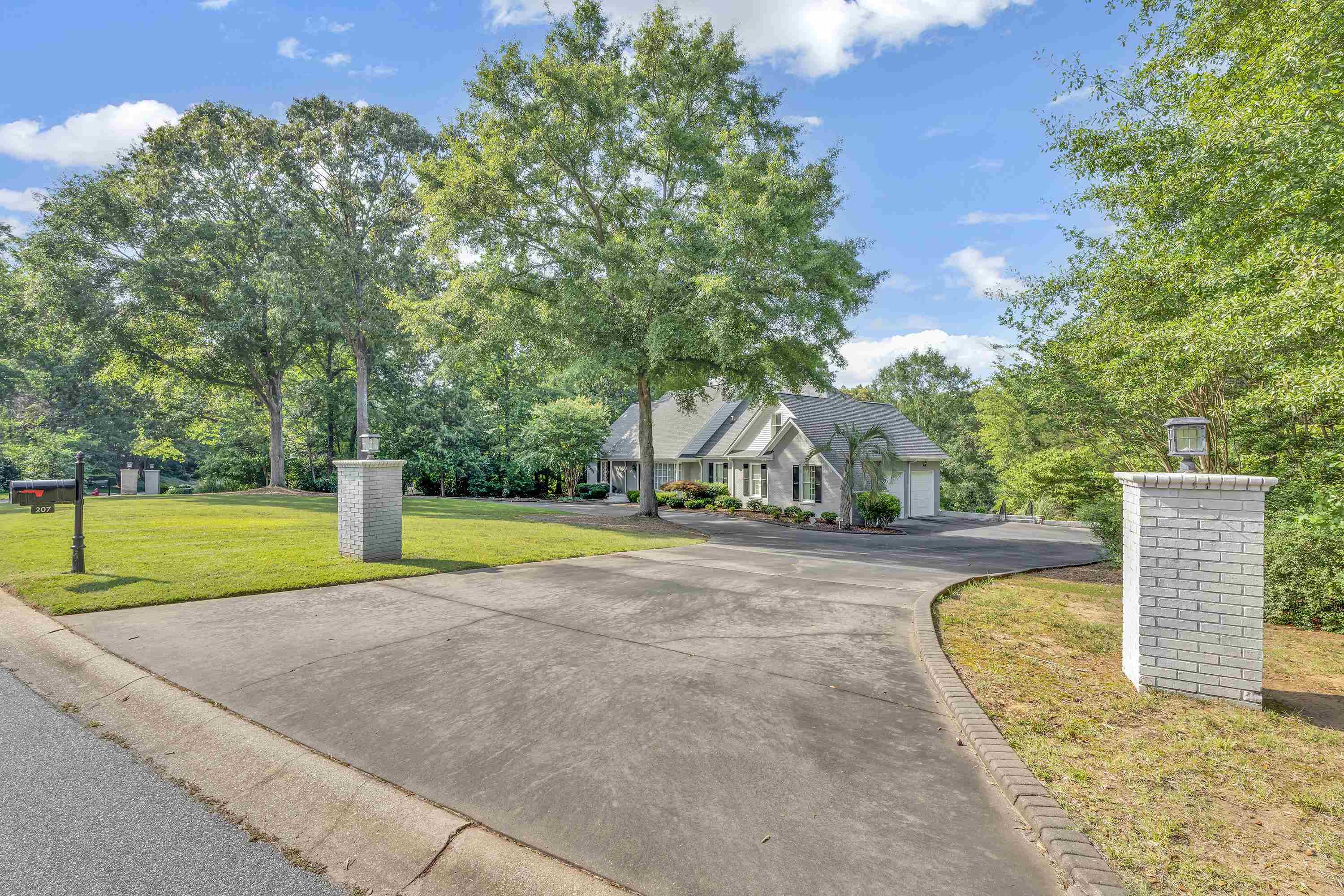 Spartanburg, South Carolina, 29306, United States, 5 Bedrooms Bedrooms, ,7 BathroomsBathrooms,Residential,For Sale,1876229