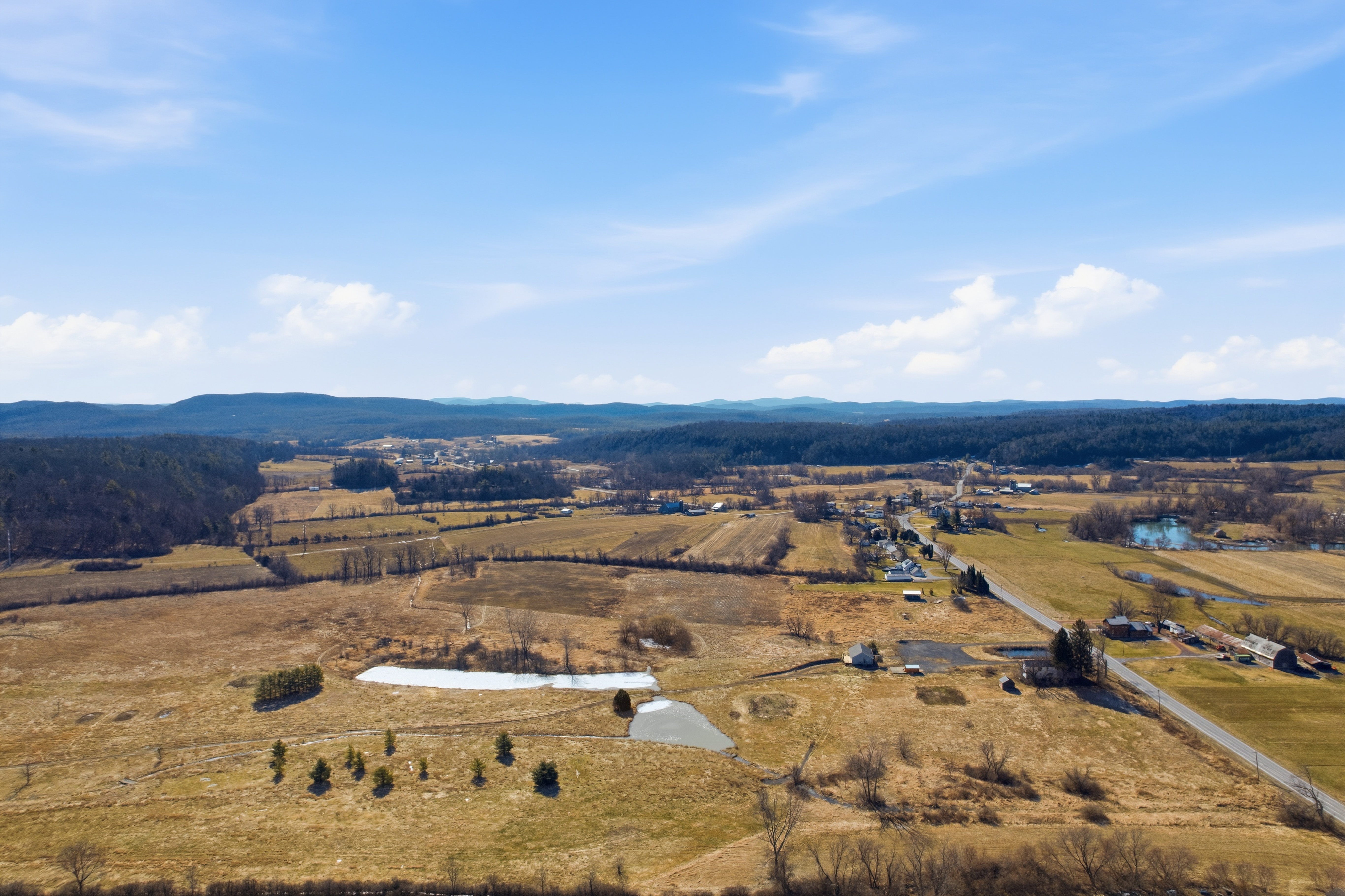  134 Acres in Scenic Washington County - 物件實景