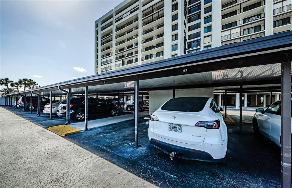 Clearwater Beach, Florida, 33767, United States, 2 Bedrooms Bedrooms, ,2 BathroomsBathrooms,Residential,For Sale,1849008