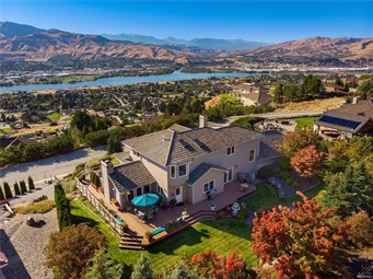 2467 Twin Peaks View, East Wenatchee, Washington, 98802, United States, 4 Bedrooms Bedrooms, ,3 BathroomsBathrooms,Residential,For Sale,2467 Twin Peaks View,1435324